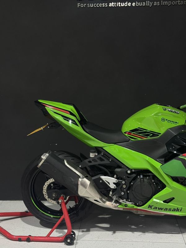 二手川崎Ninja 400