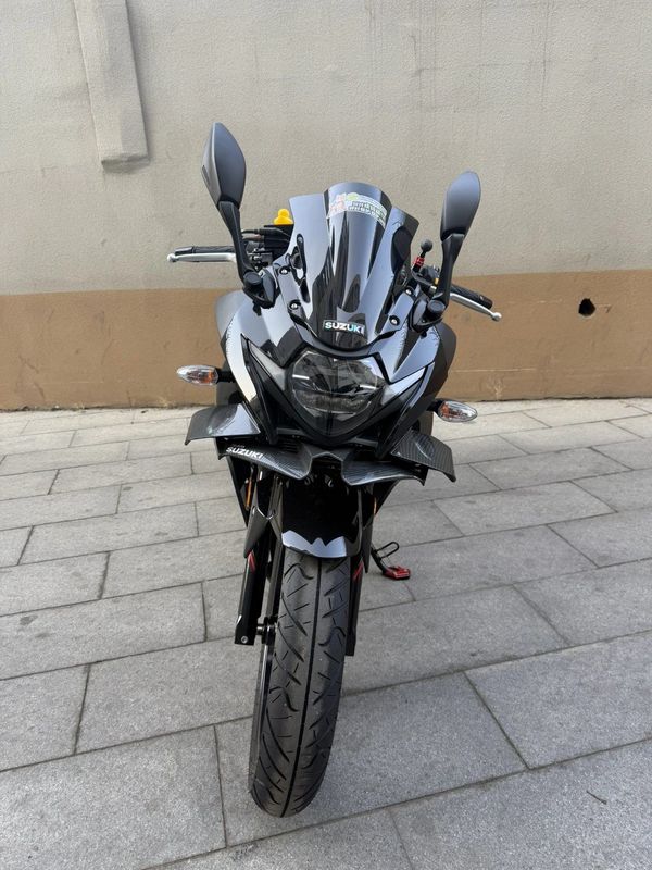 二手豪爵铃木GSX250R