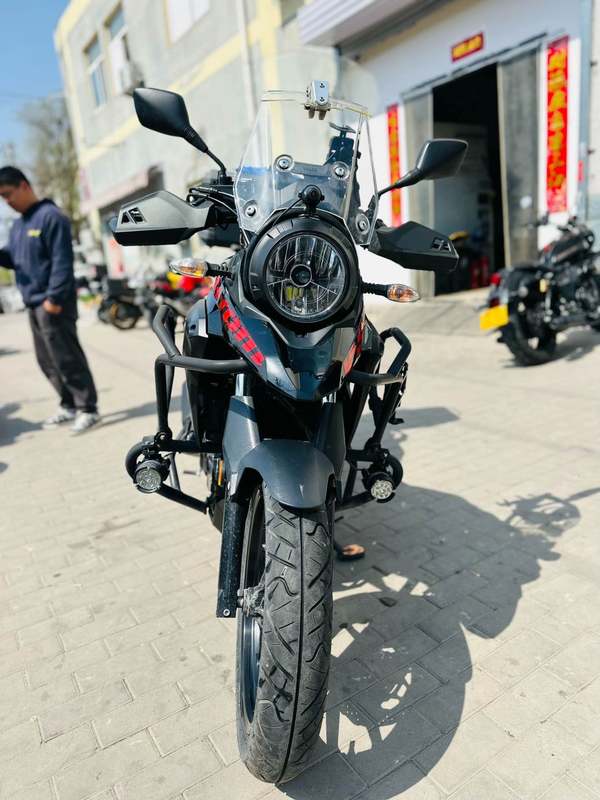 二手豪爵铃木DL250