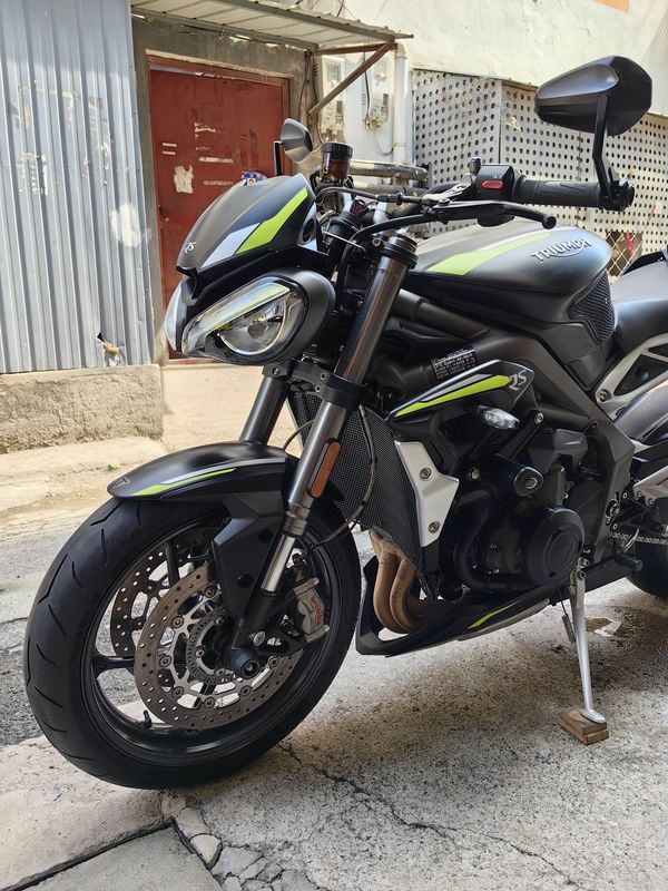 二手凯旋Street Triple 765