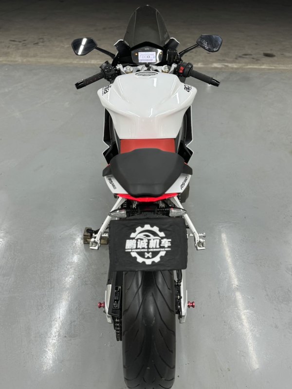 二手阿普利亚RS 660 