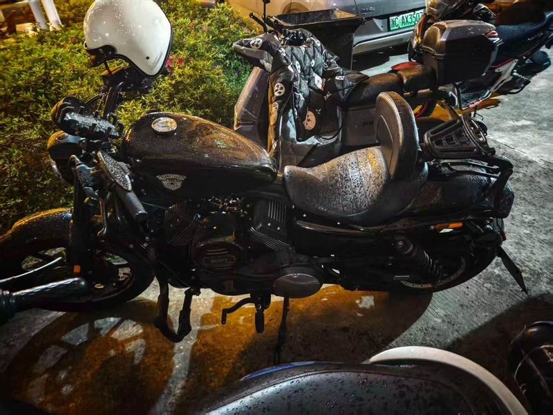 二手香帅硬汉 宽胎