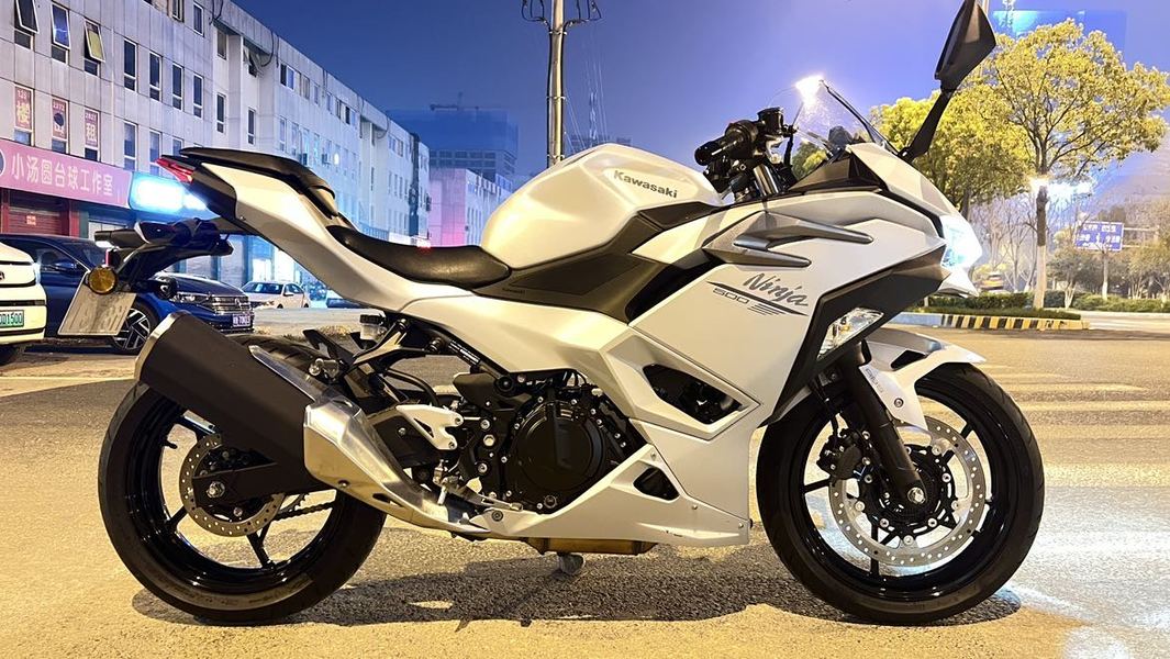 二手川崎Ninja 500