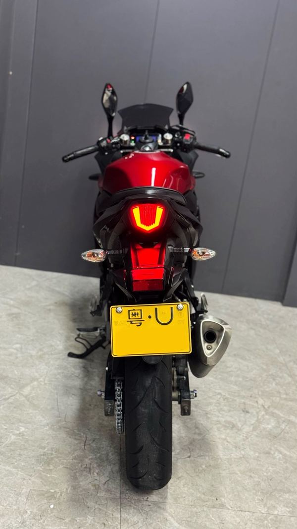 二手豪爵铃木GSX250R