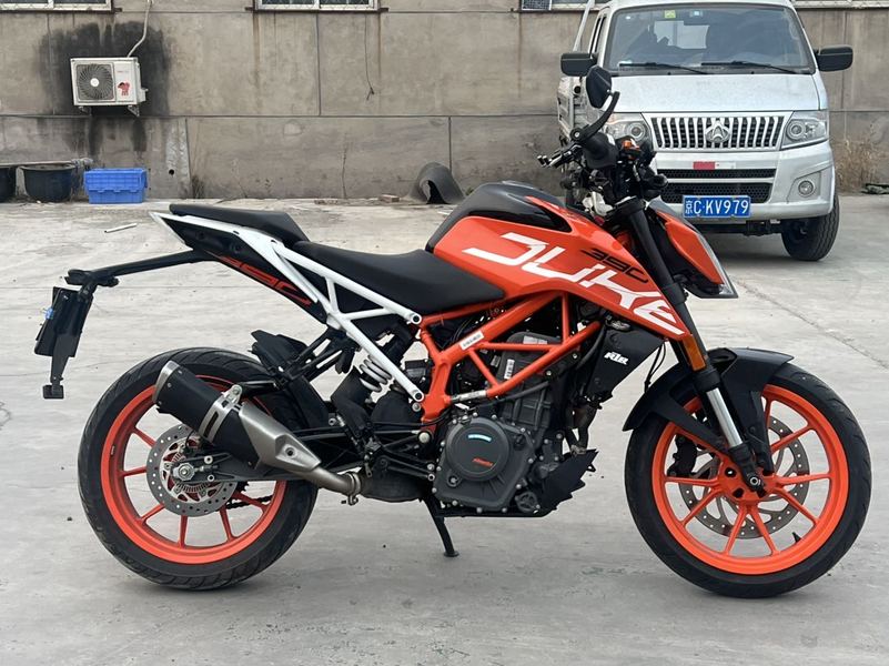 二手KTMR2R390 Duke