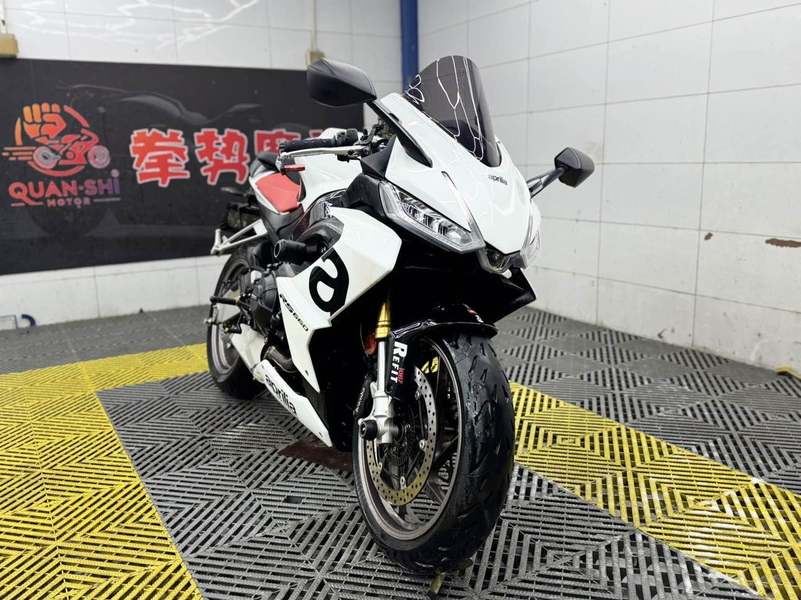 二手阿普利亚RS 660 