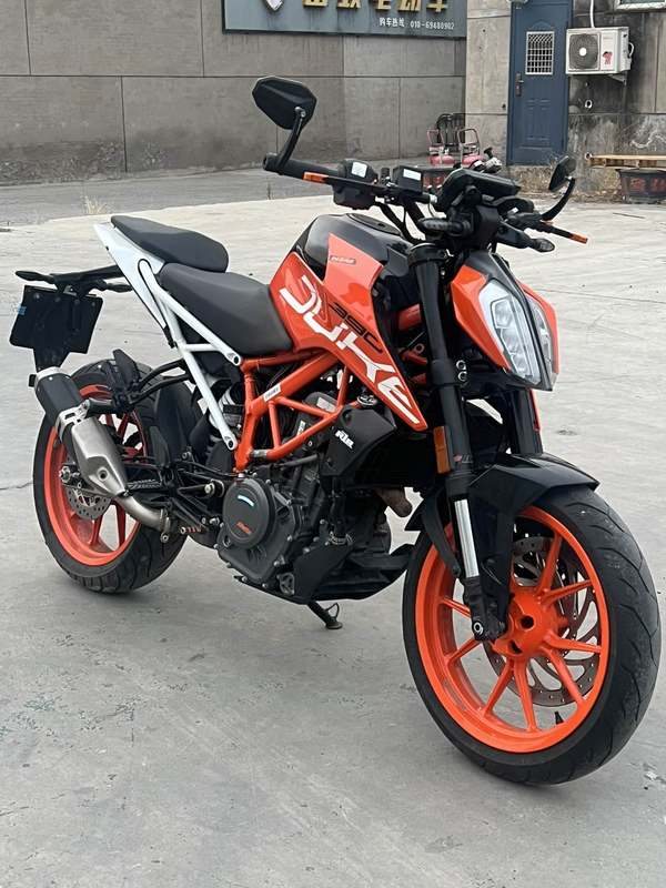二手KTMR2R390 Duke