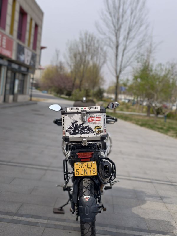 二手贝纳利金鹏 TRK502