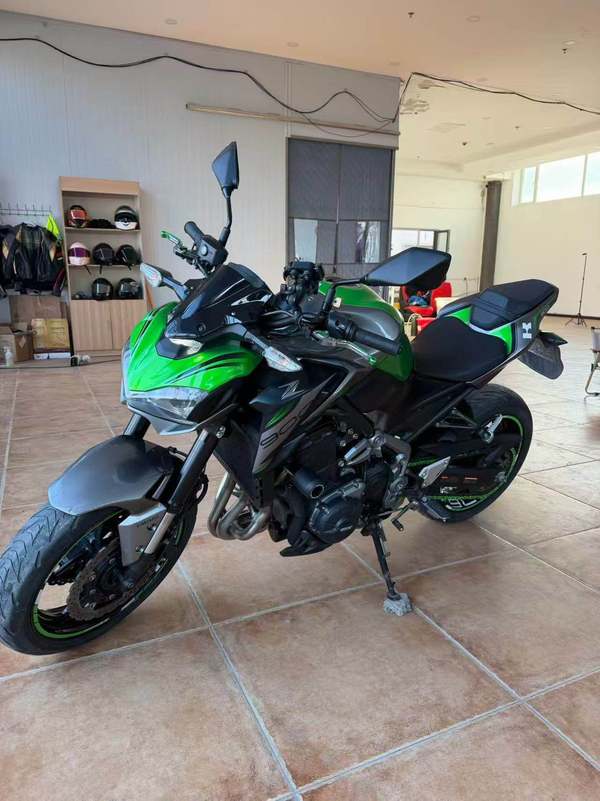 二手川崎Z900