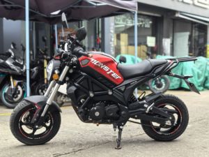 二手银钢小怪兽150