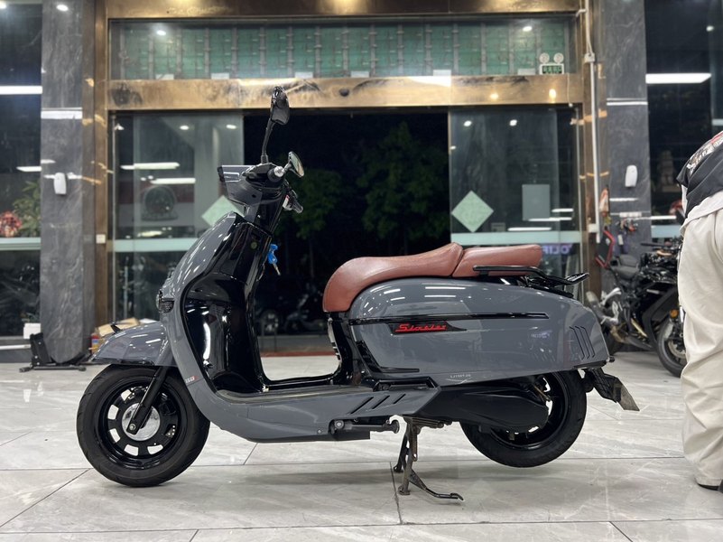 二手维多利亚Sixties 150i