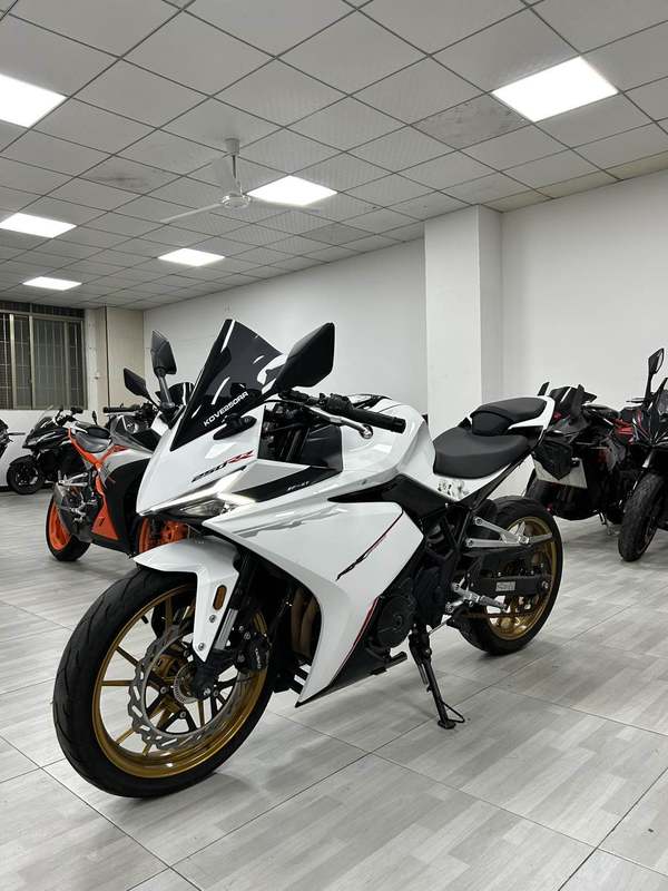 二手凯越250RR 刺鸟