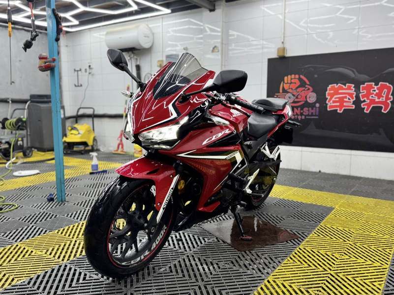 二手本田CBR400R