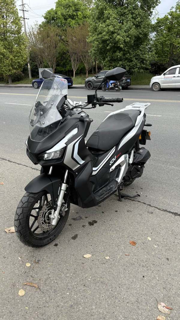 二手嘉爵启程150