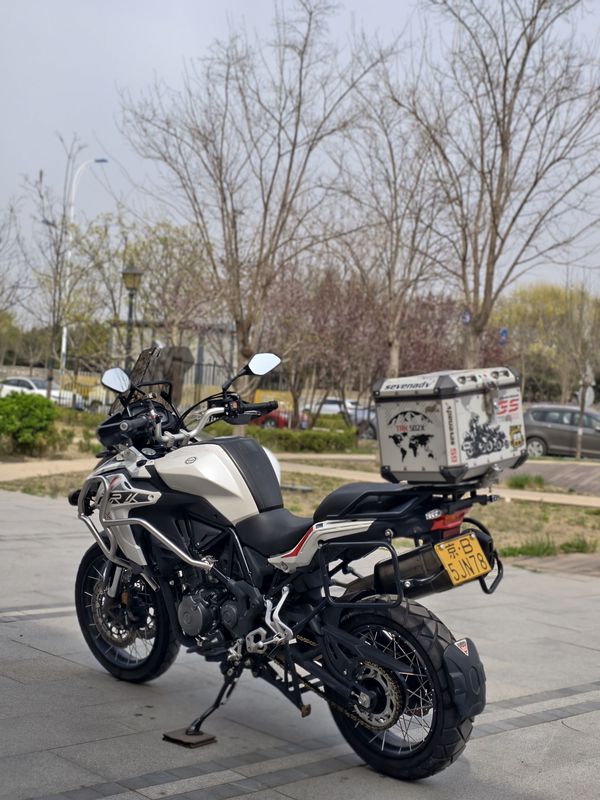 二手贝纳利金鹏 TRK502