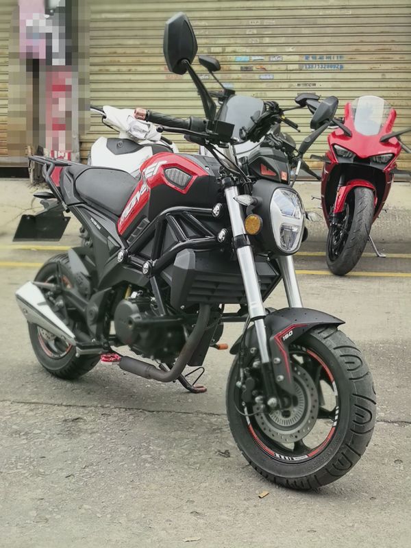 二手银钢小怪兽150