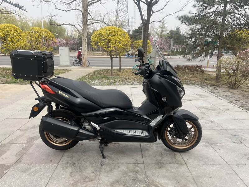 二手雅马哈XMAX