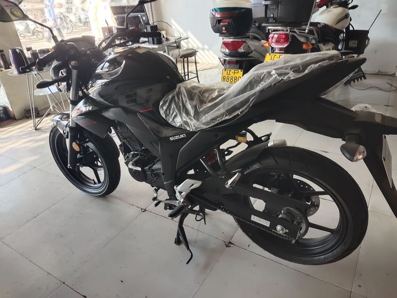 二手济南铃木极客飒 Gixxer 155 NK