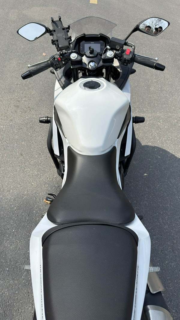 二手豪爵铃木GSX250R