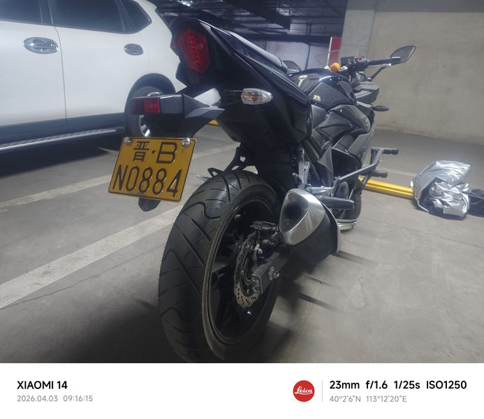 二手豪爵铃木GSX250R