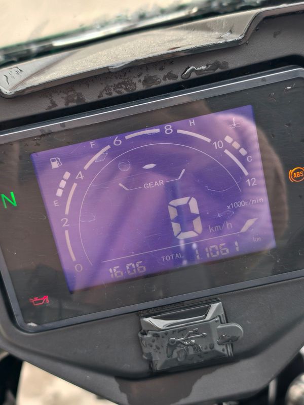 二手贝纳利龙卷风 Tornado 252R