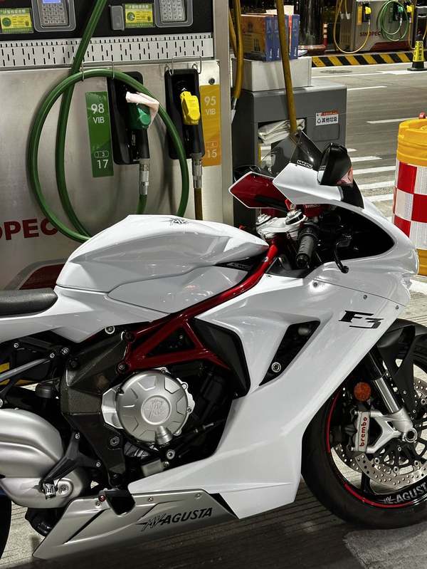 二手奥古斯塔F3 800