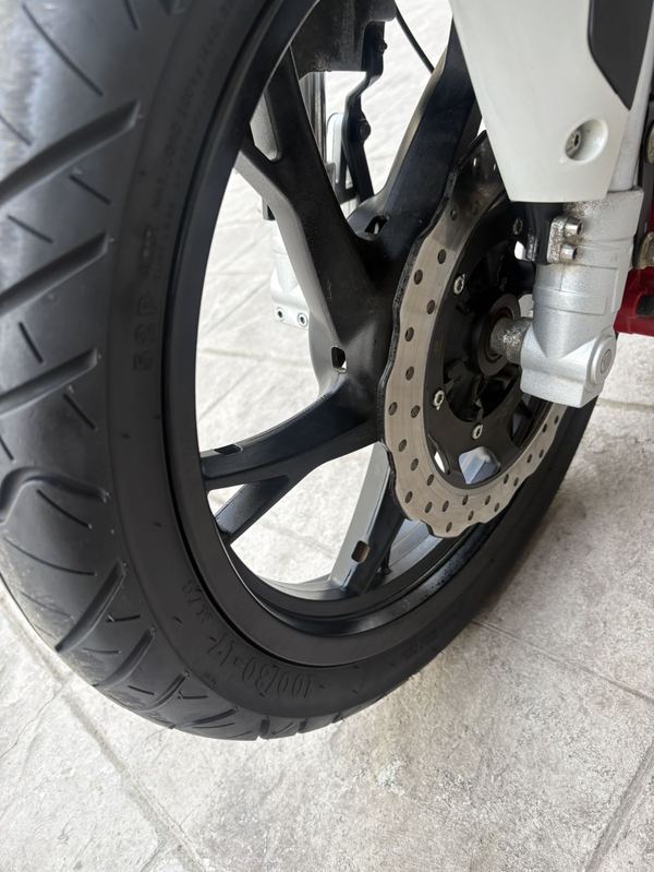 二手贝纳利小迅龙 BN150S