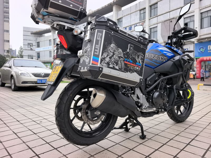 二手豪爵铃木DL250