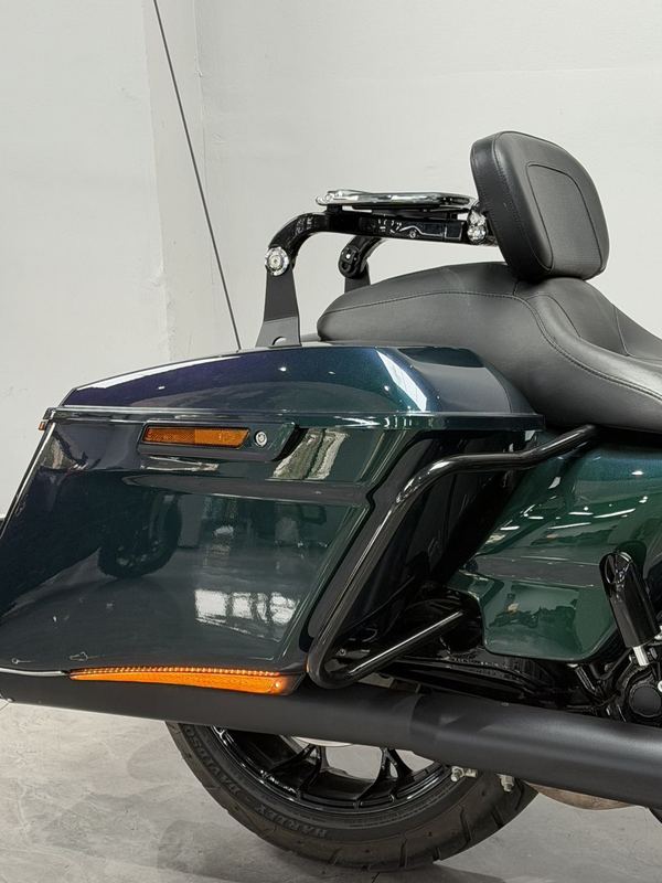 二手哈雷戴维森公路滑翔 Road Glide