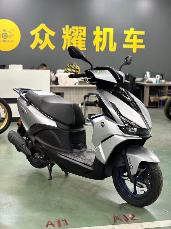 二手QJMOTOR鸿125