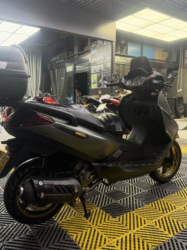 二手宗申比亚乔X7