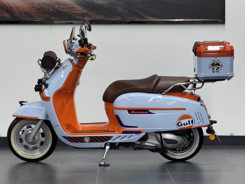 二手维多利亚Sixties 250Si