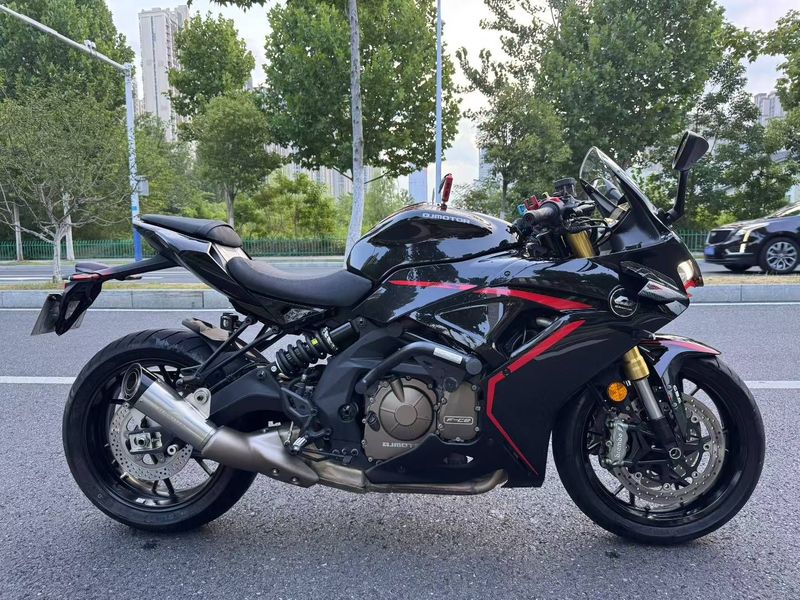 二手QJMOTOR赛600