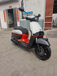 二手维多利亚Sixties 250Si