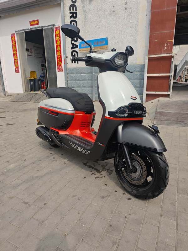 二手维多利亚Sixties 250Si