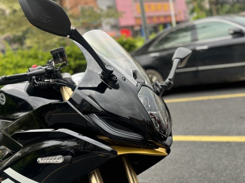 二手贝纳利龙卷风 Tornado 402R