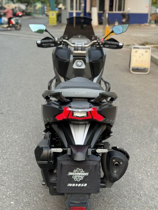 二手三阳哈士奇 Husky ADV300