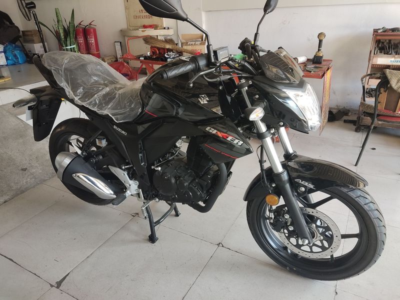 二手济南铃木极客飒 Gixxer 155 NK