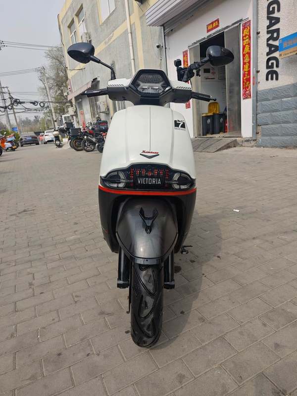 二手维多利亚Sixties 250Si