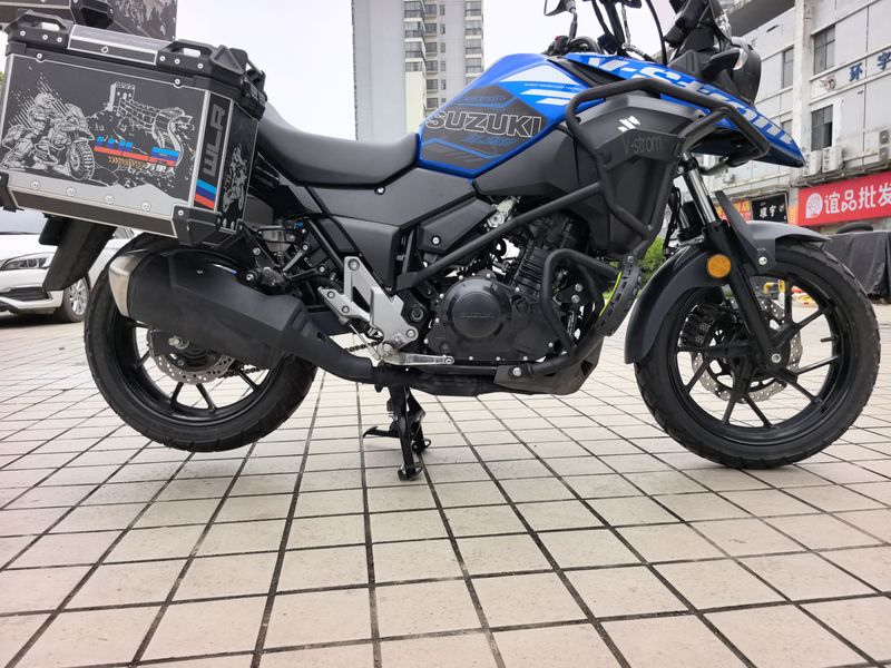 二手豪爵铃木DL250