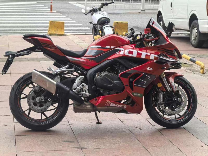 二手QJMOTOR赛800