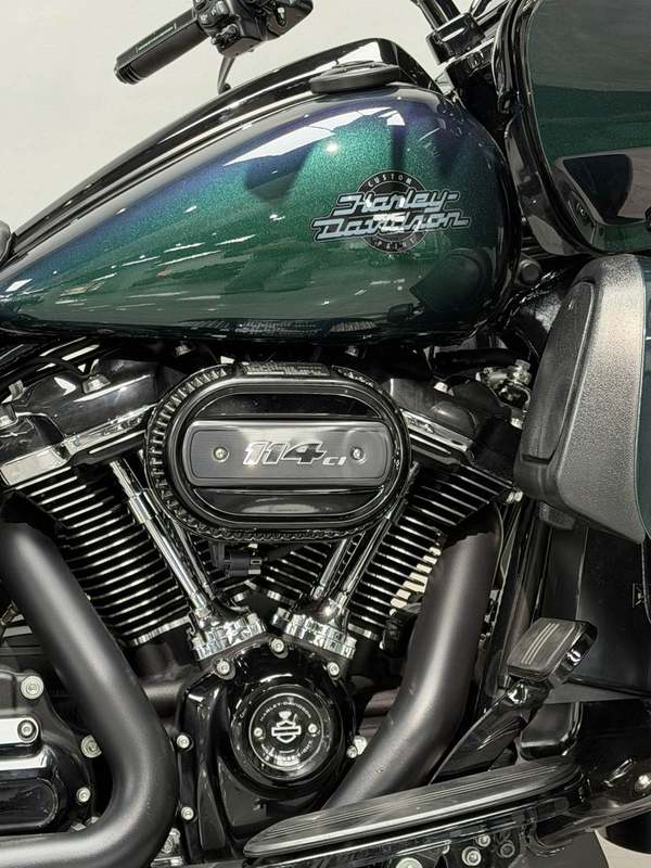 二手哈雷戴维森公路滑翔 Road Glide