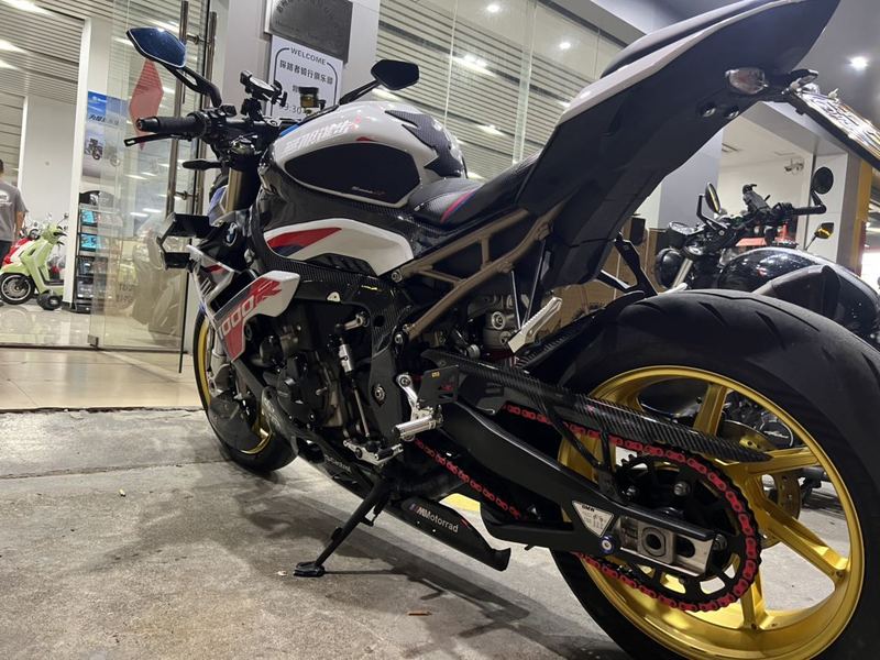 二手宝马S 1000 R