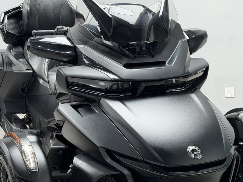 二手庞巴迪Spyder RT