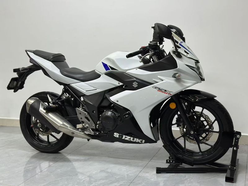 二手豪爵铃木GSX250R