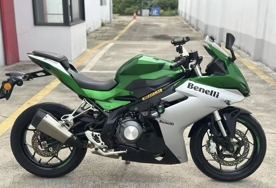 二手贝纳利龙卷风 Tornado 252R