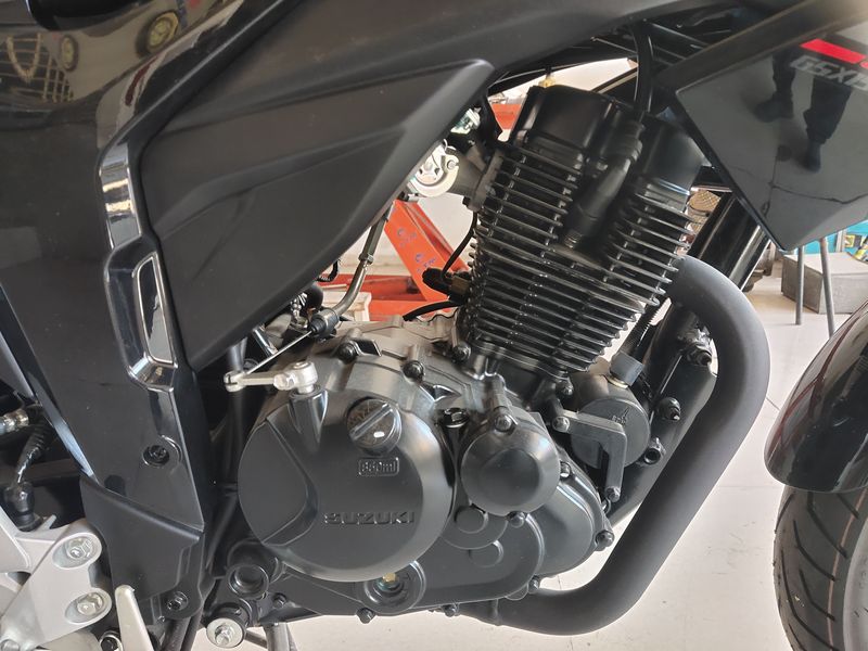 二手济南铃木极客飒 Gixxer 155 NK