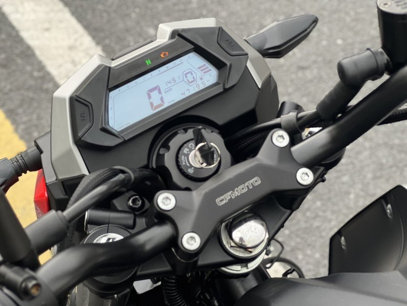 二手春风ST狒狒