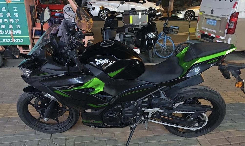 二手川崎Ninja 400