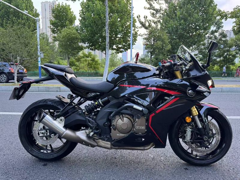 二手QJMOTOR赛600
